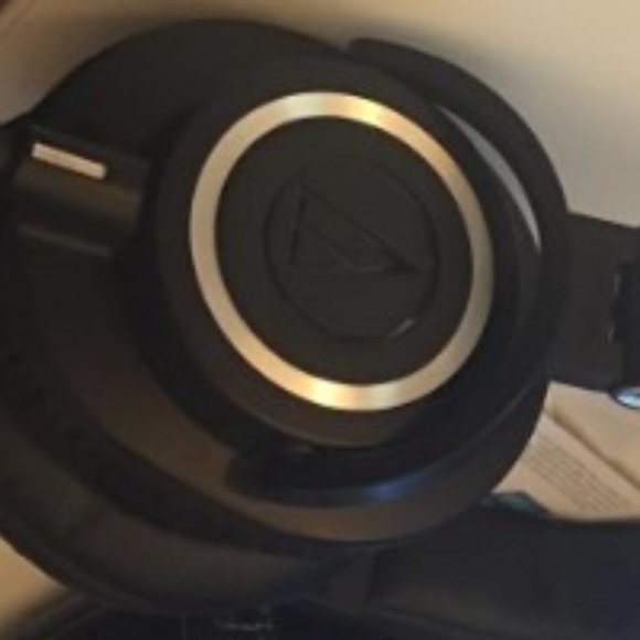 Audio-Technica Professional Headset ATH-M50X - Picture 1 of 3